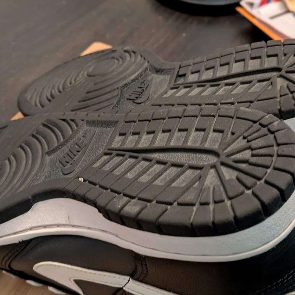 NIKE Dunk Low Reverse Black Panda Sneakers DJ6188-002 - Picture 8 of 9